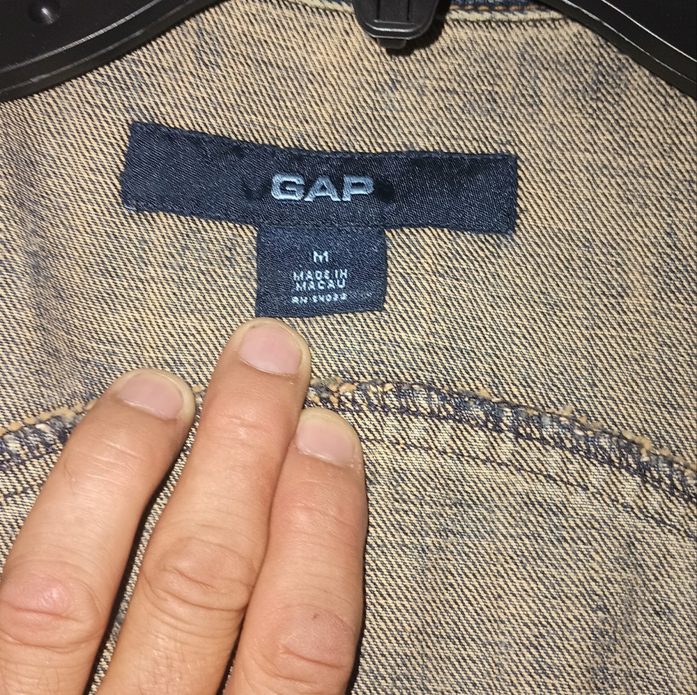 Gap Jean Jacket - image 4